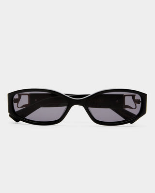 Black sunglasses with a gold hardware, the luv lou lottie in black
