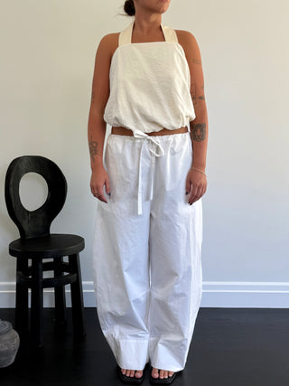 White cotton pants with drawcord waits
