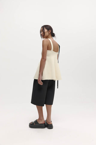 Lucinda Top, Bone