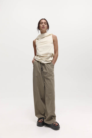 Tanaka Trouser, Shroom
