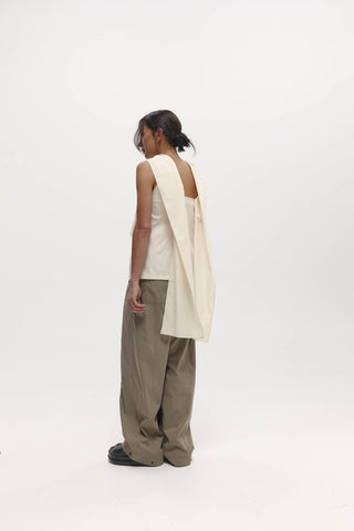 Tanaka Trouser, Shroom