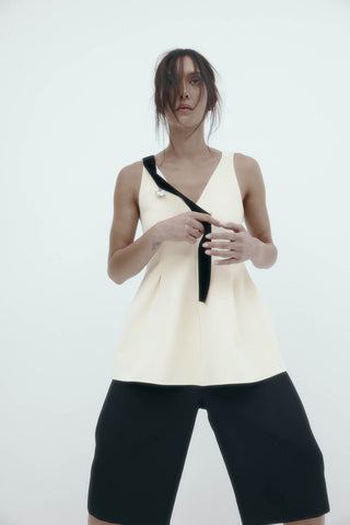 Lucinda Top, Bone