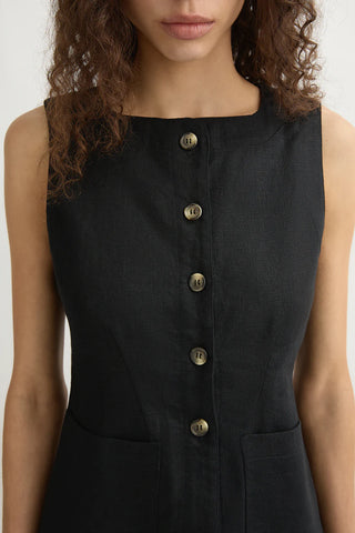 Emma Vest, Black