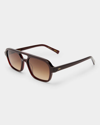 Brown sunglasses with gradient lenses