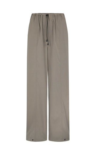 Tanaka Trouser, Shroom
