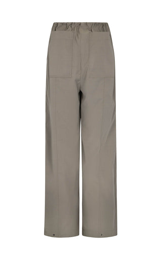 Tanaka Trouser, Shroom